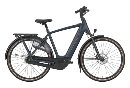 Gazelle Arroyo C8 Elite elcykel til herrer i farven between blue med lav og bred påstigning, integreret batteri og kabelføring, brede dæk, skivebremser, komfortabel oprejst kørestilling — elegant design kombineret med funktionalitet.