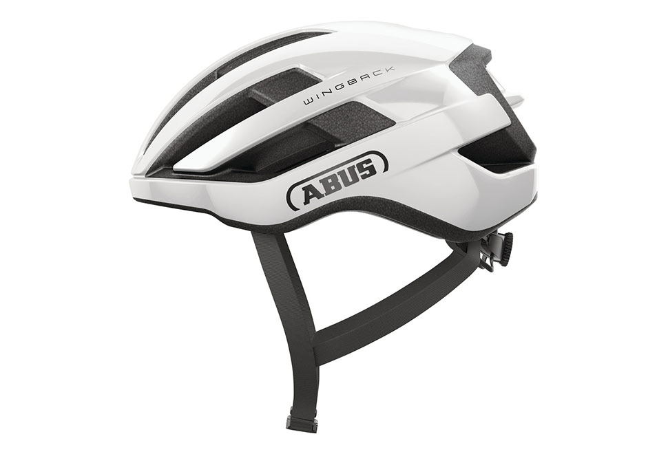 ABUS WingBack cykelhjelm i farven Shiny White – minimalistisk og sporty hjelm med slankt vingedesign, dybe ventilationskanaler og aerodynamisk afrivningskant